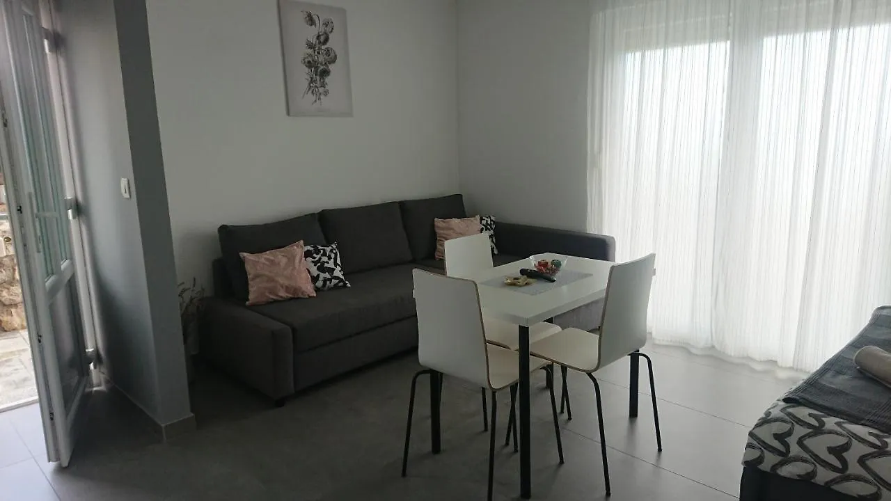 公寓 Studio Apartman Kastav Hill